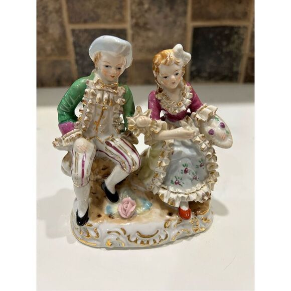 Excellent Vintage Hand Painted Male & Female Figurine Man & Woman Art Sculpture - Picture 4 of 12